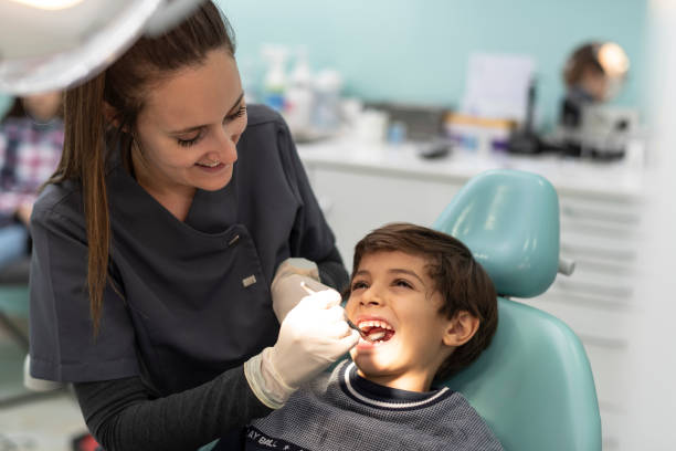 Best Emergency Tooth Extraction in Inman, KS